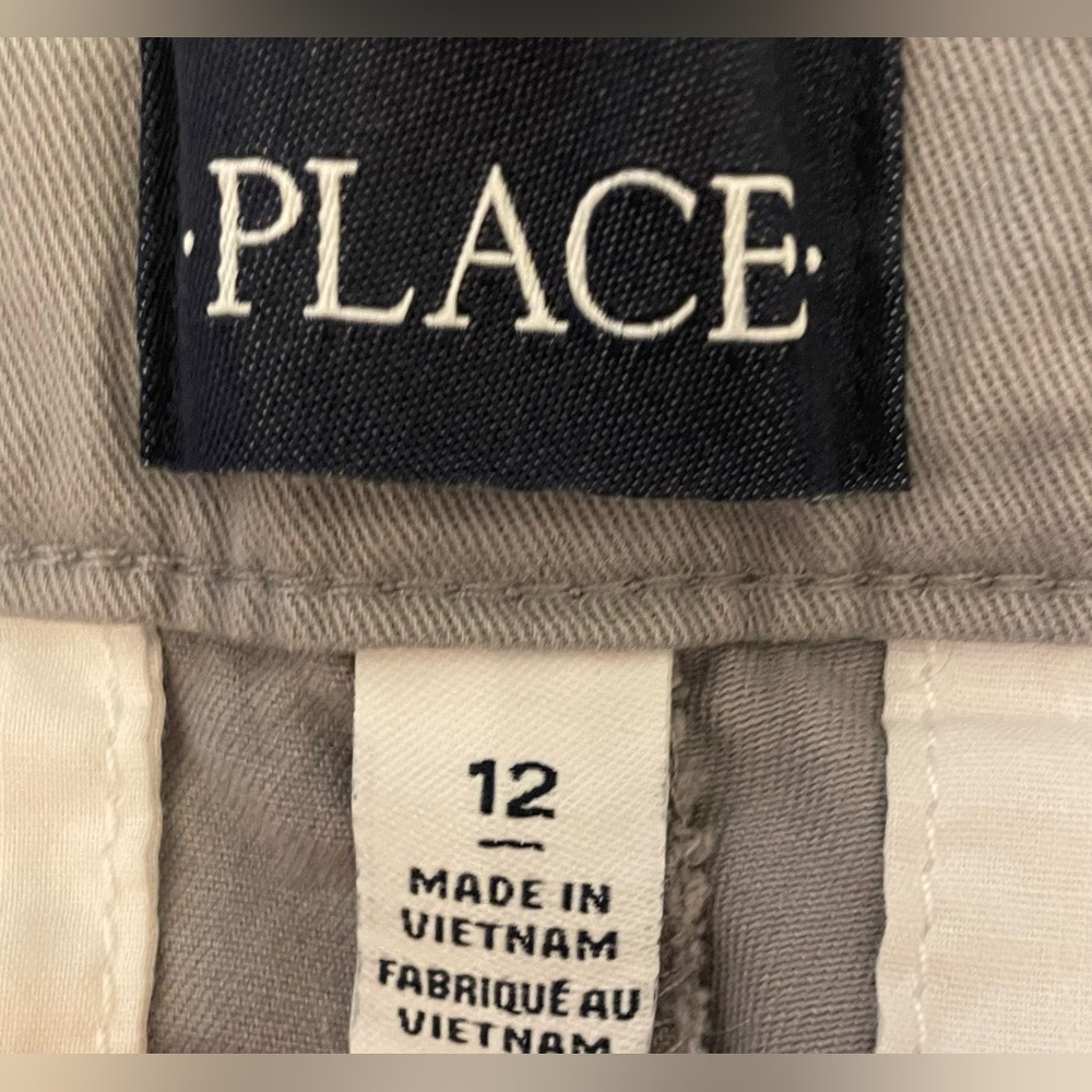 Children’s Place Shorts - Picture 6 of 7